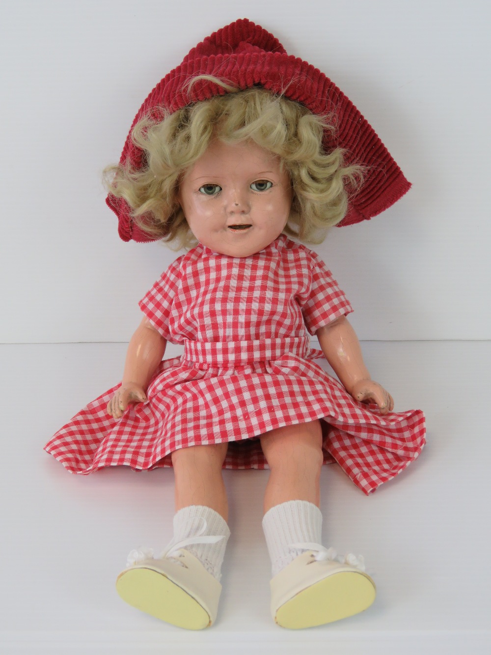 A Shirley Temple doll by Ideal, with sle - Image 2 of 4