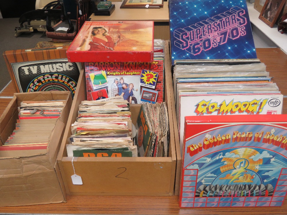 A quantity of LPs including Elvis Presley, together with a quantity 1970/80s 45rpm singles. - Image 3 of 3