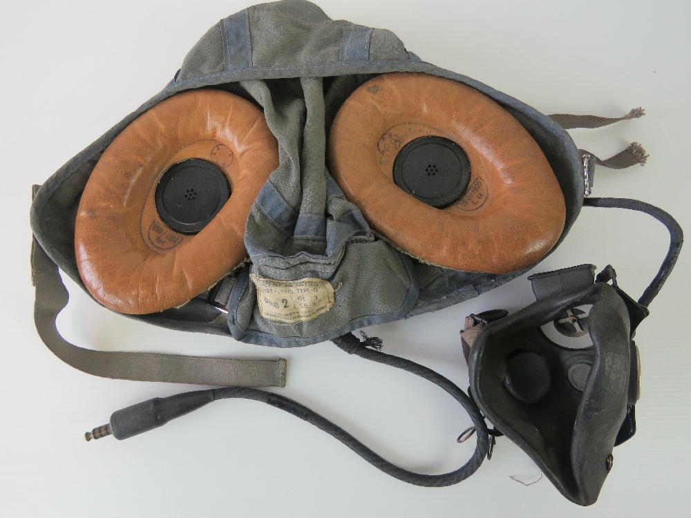 RAF Pilot's Flying Helmet c1960; A stand - Image 2 of 4