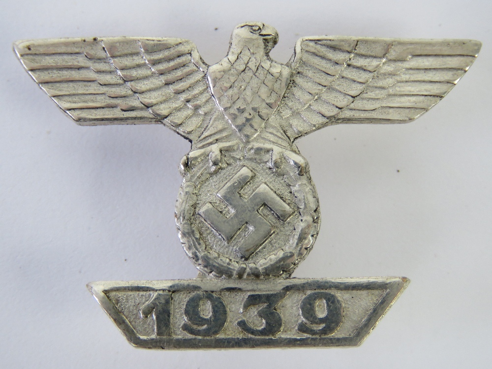 A WWII German Iron Cross bar, marked 'L/