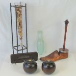 A shoe last kitchen/toilet roll stand, pot pourri glass stand,