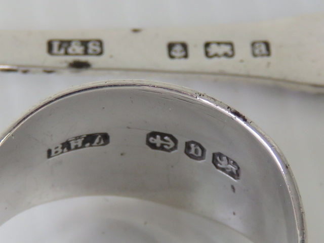 A set of four HM silver napkin rings having engraved floral pattern and crimped rims, - Image 3 of 3