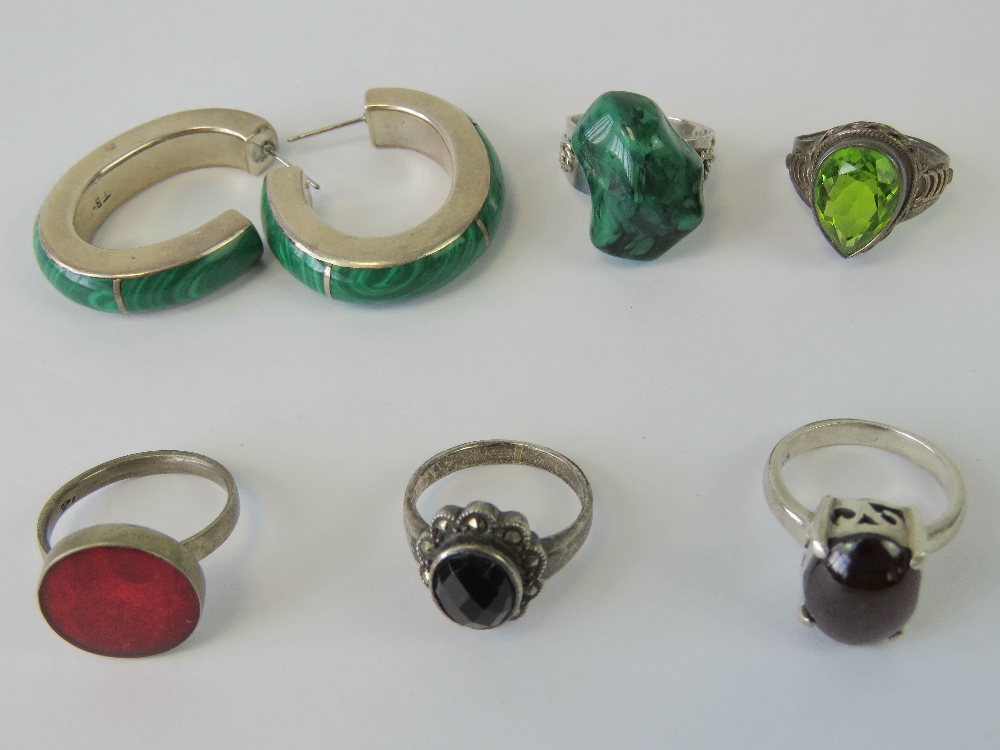 Four silver rings each with single stone and stamped 925; peridot size Q, - Image 2 of 2