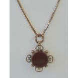 A 9ct gold bloodstone and carnelian fob, hallmarked 375,