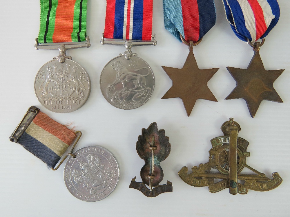 A collection of WWII medals and badges i - Image 3 of 3