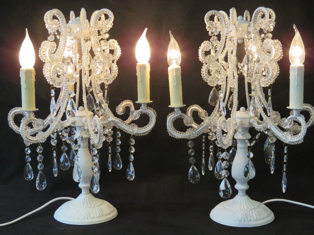 A eight arm Venetian style crystal glass - Image 2 of 3