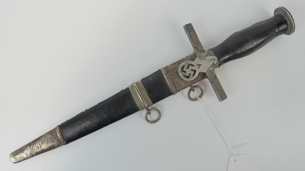 A rare German RLB 2nd Pattern Officers Dagger by Paul Wayesberg (Solingen), 38.5cm in length.