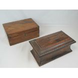 An early 19thC rosewood tea caddy of sarcophagus shape, with fitted interior, a/f, 38 x 21 x 17cm,