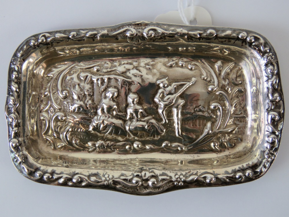 A HM silver pin dish having repousse scene of musician and audience upon, hallmarked Sheffield 1985, - Image 4 of 4