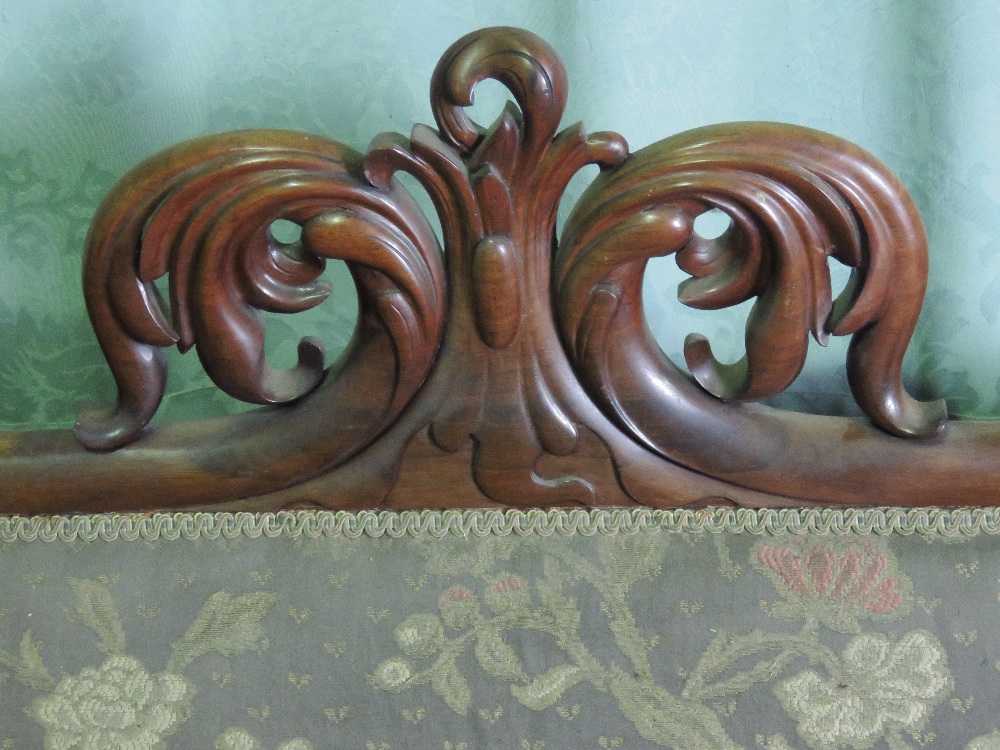 A superb 19th century mahogany and rosewood framed scroll armed settee having central pierced and - Image 3 of 3