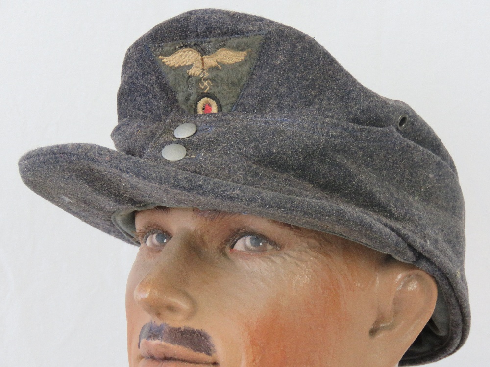 W WWII German Luftwaffe ski cap with clo