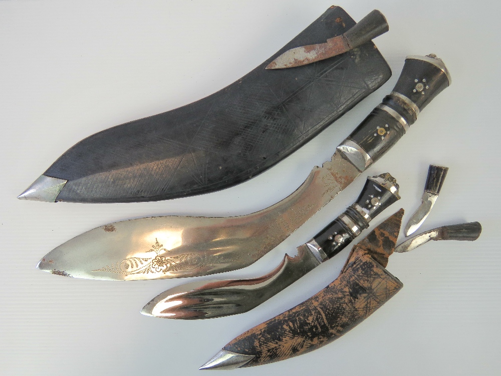 Two Kukri knives with leather sheaths, o - Image 2 of 3