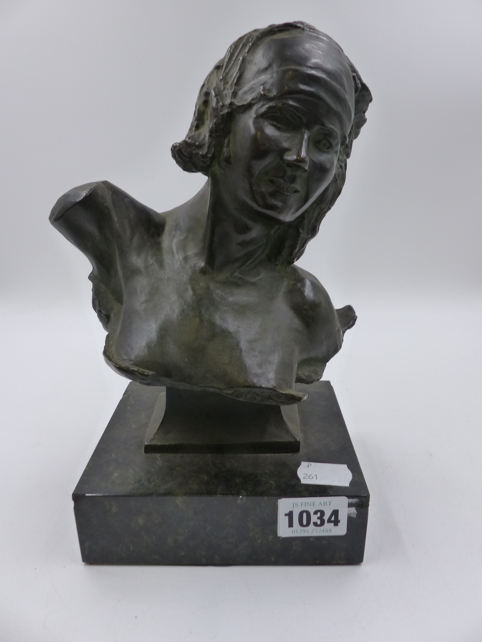 ATTRIBUTED TO SIR WILLIAM REID DICK (1978-1961) A BUST PORTRAIT OF A LADY BRONZE ON MARBLE BASE. - Image 3 of 8