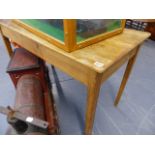 AN ANTIQUE PINE SMALL TABLE. W.114cms.