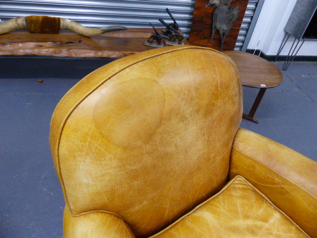 A GOOD QUALITY ART DECO STYLE LEATHER ARMCHAIR. - Image 5 of 16