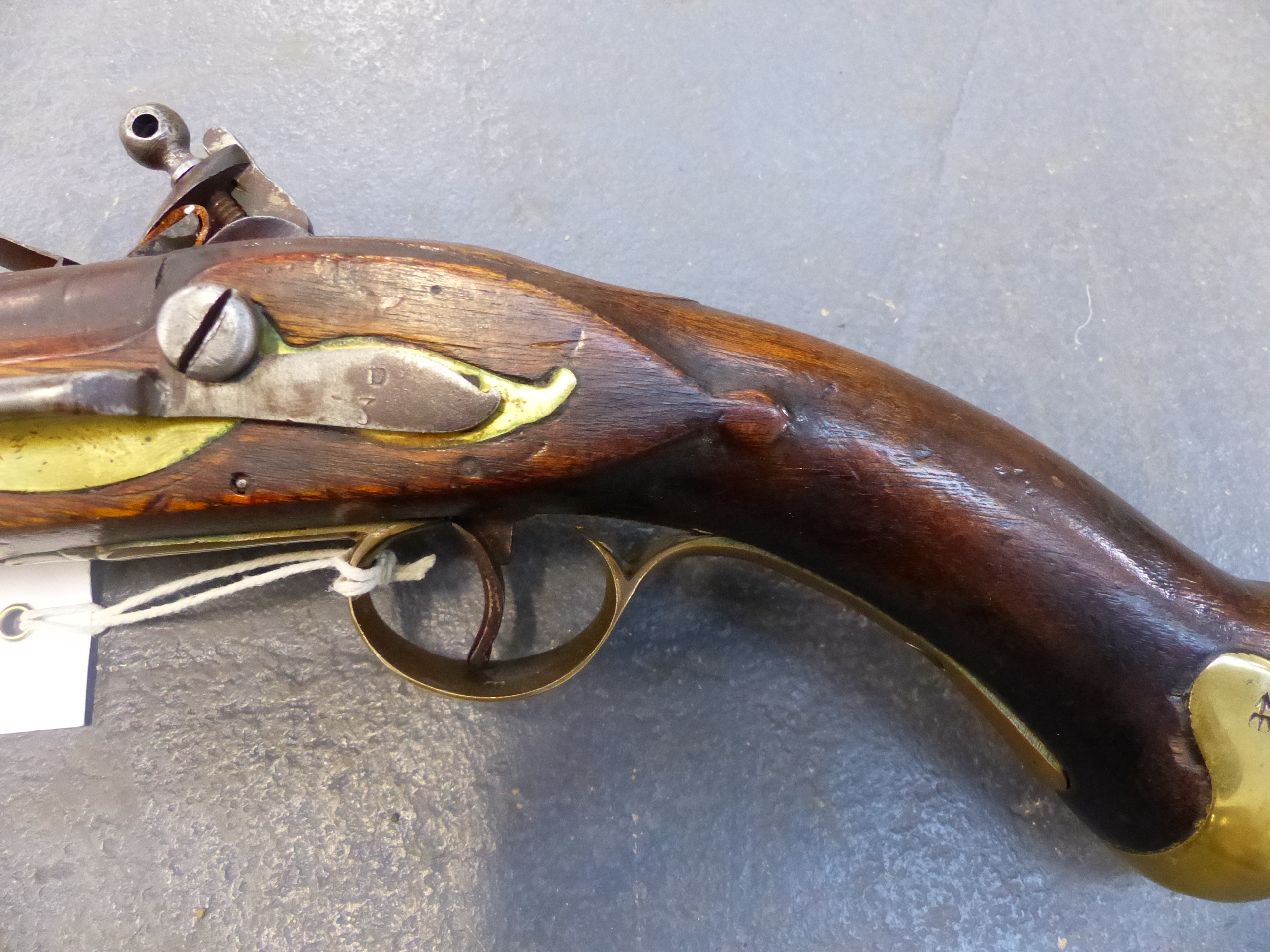 A SEA SERVICE PATTERN FLINTLOCK PISTOL OF INDETERMINATE AGE ( AS SUCH FALLS UNDER SECTION ONE OF THE - Image 13 of 59