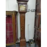 A GOOD EARLY 18th.C.STYLE GRANDMOTHER LONGCASE CLOCK WITH SLENDER OAK CASE. 18.5cms BRASS ENGRAVED