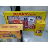 A DINKY FRENCH 490 FUEL PUMP SET, A SET OF DINKY 593 CONTINENTAL ROAD SIGNS AND A DINKY 342