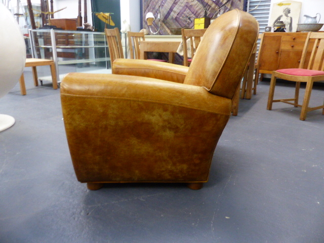 A GOOD QUALITY ART DECO STYLE LEATHER ARMCHAIR. - Image 15 of 16