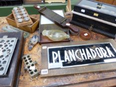 AN ANTIQUE MAHOGANY AND BRASS PILL ROLLER, A SCIENTIFIC BALANCE BY TRAIL & FLETCHER, LOWESTOFT,