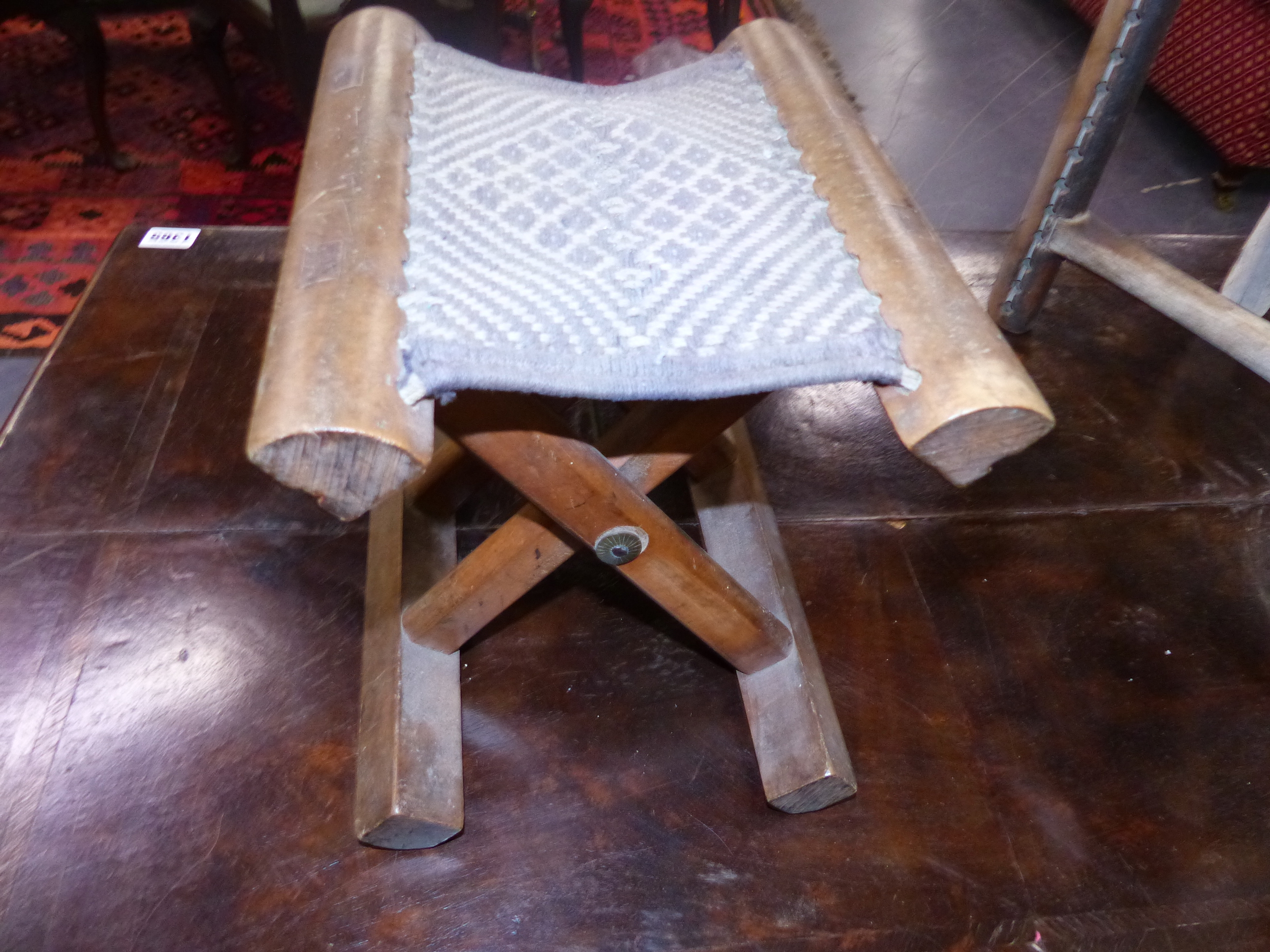 TWO EARLY ORIENTAL FOLDING STOOLS, ONE WITH WOVEN CLOTH SEAT BOTH SIGNED WITH CHARACTER MARKS - Image 19 of 20