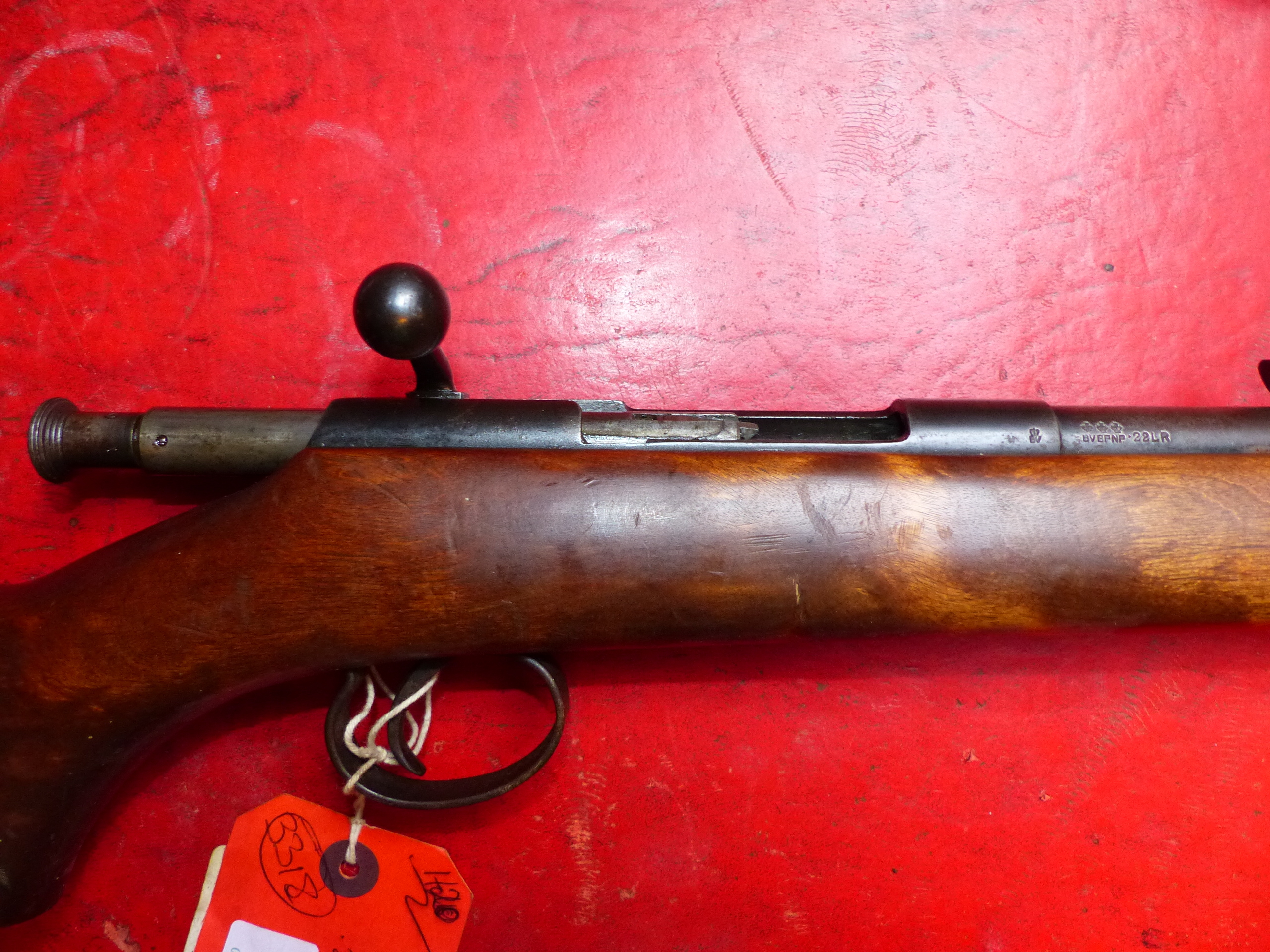 RIFLE BSA .22LR BOLT ACTION SERIAL NUMBER K22062 (ST NO 3318)