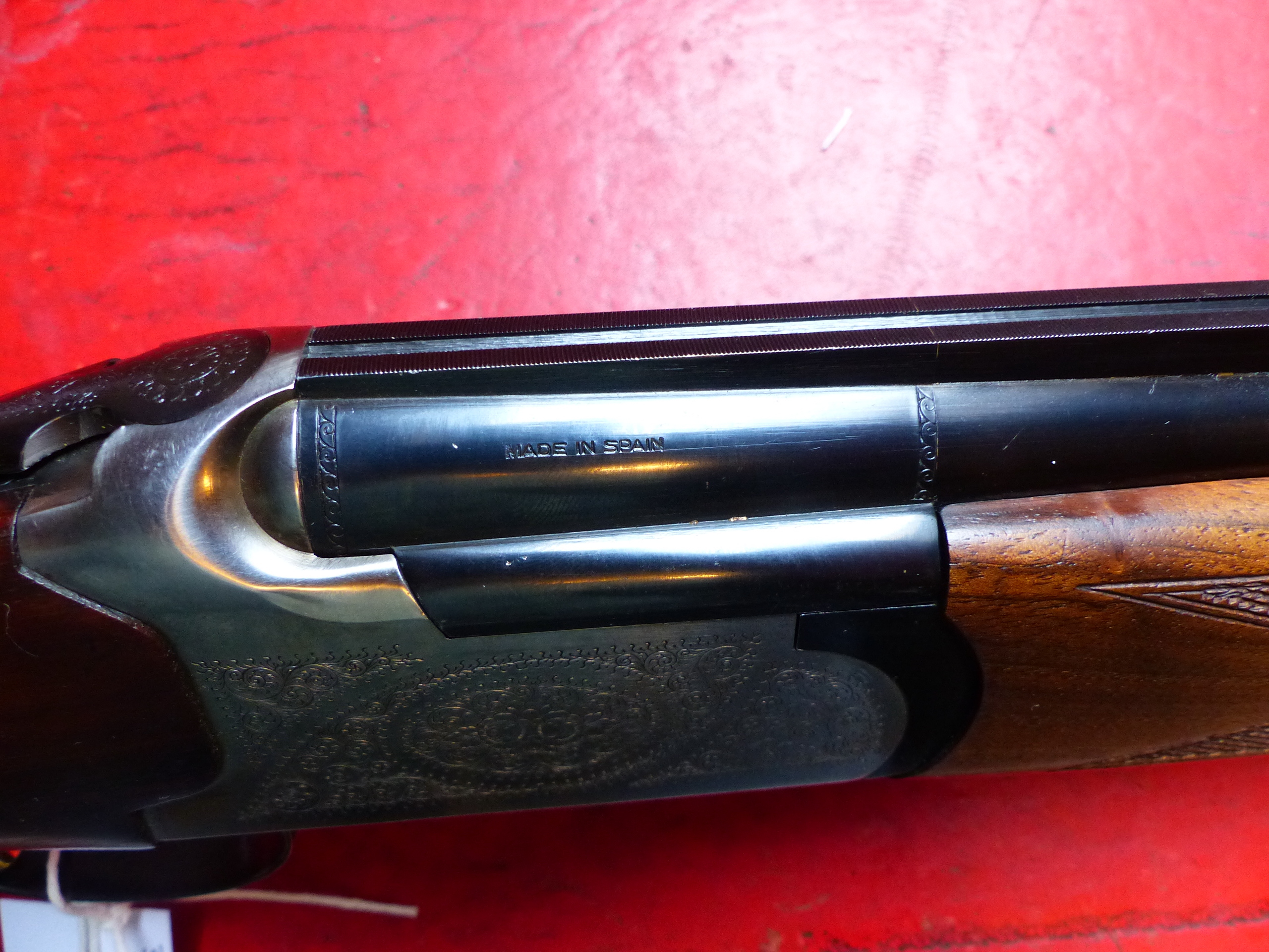 SHOTGUN LANBAR- 12G O/U BLE (DETACHABLE CHOKES) SERIAL NUMBER 330707 (ST NO 3322) - Bild 4 aus 15