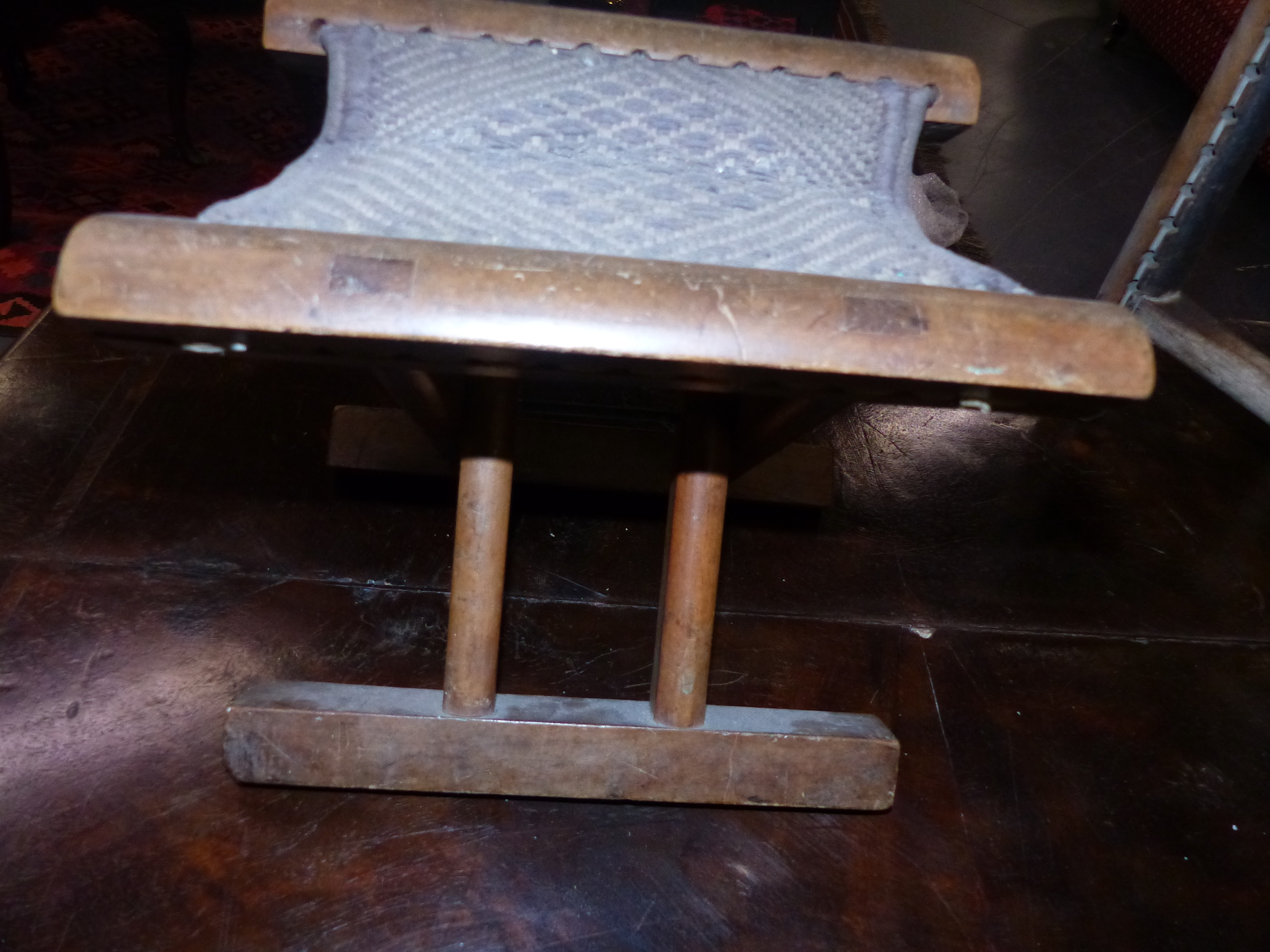 TWO EARLY ORIENTAL FOLDING STOOLS, ONE WITH WOVEN CLOTH SEAT BOTH SIGNED WITH CHARACTER MARKS - Image 18 of 20