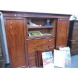 A VICTORIAN MAHOGANY LINEN PRESS WARDROBE.