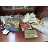 A QTY OF VINTAGE BEADED HANDBAGS,ETC