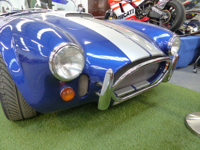 AC COBRA MK IV CRS (CARBON ROAD SERIES) X47 UOM 2001. 5000CC V8 13500 MILES 5 OWNERS FROM NEW .ONE - Image 5 of 83