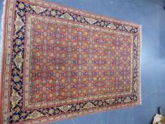 AN ORIENTAL RUG OF PERSIAN TABRIZ DESIGN. 203 x 140cms.