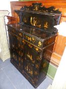 A 19th.C. CHINOISERIE DECORATED SIDE CABINET WITH SHAPED BACK AND SHELF ABOVE A TWO DOOR CUPBOARD ON