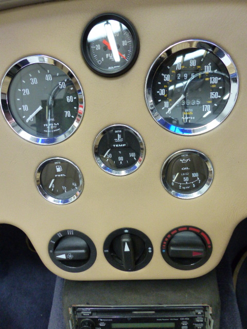 AC COBRA MK IV CRS (CARBON ROAD SERIES) X47 UOM 2001. 5000CC V8 13500 MILES 5 OWNERS FROM NEW .ONE - Image 36 of 83