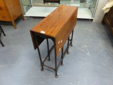 A LATE VICTORIAN MAHOHGANY SPIDER LEG SUTHERLAND TABLE ON PAD FEET. H.70cms.