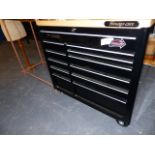 A VERY GOOD SNAP ON WHEELED TOOL CHEST WITH WOODEN WORK TOP IN UNUSED CONDITION