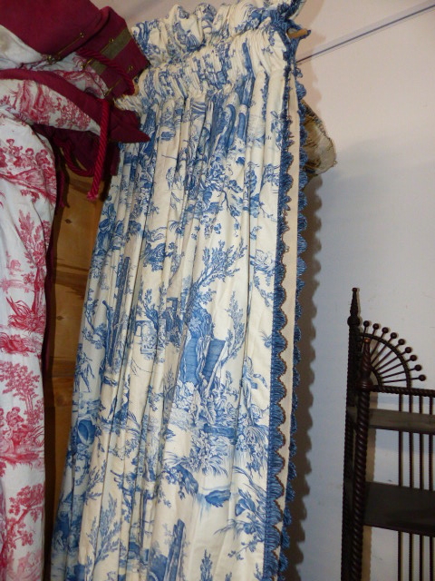 THREE PAIRS OF BESPOKE BLUE PATTERN LINED CURTAINS/ DRAPES, ONE OF TOILE DE JOUY DESIGN TOGETHER