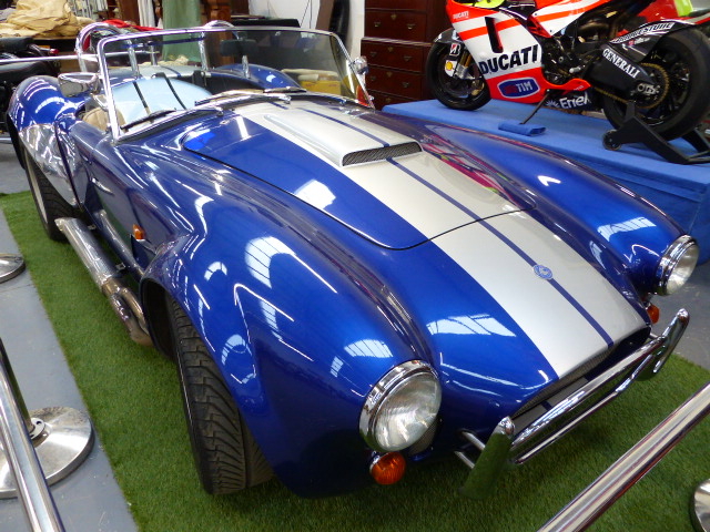 AC COBRA MK IV CRS (CARBON ROAD SERIES) X47 UOM 2001. 5000CC V8 13500 MILES 5 OWNERS FROM NEW .ONE - Image 4 of 83