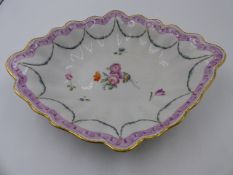 A DERBY PORCELAIN DISH.