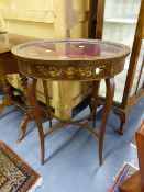 AN EDWARDIAN MAHOGANY AND INLAID BIJOUTERIE TABLE ON SLENDER SHAPED TAPERED LEGS. W.61 x H.78cms.