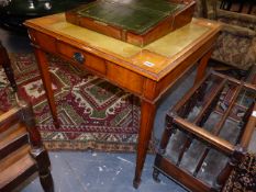 A REGENCY STYLE BRIDGE TABLE WITH LEATHER INSET TOP ON SQUARE TAPER LEGS WITH SPADE FEET. W.76 x H.