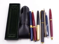 A SELECTION OF PENS TO INCLUDE PARKER, CROSS, SHEAFFER ETC.