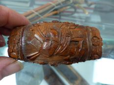 A 19th.C.FINELY CARVED HARDWOOD SNUFF BOX.