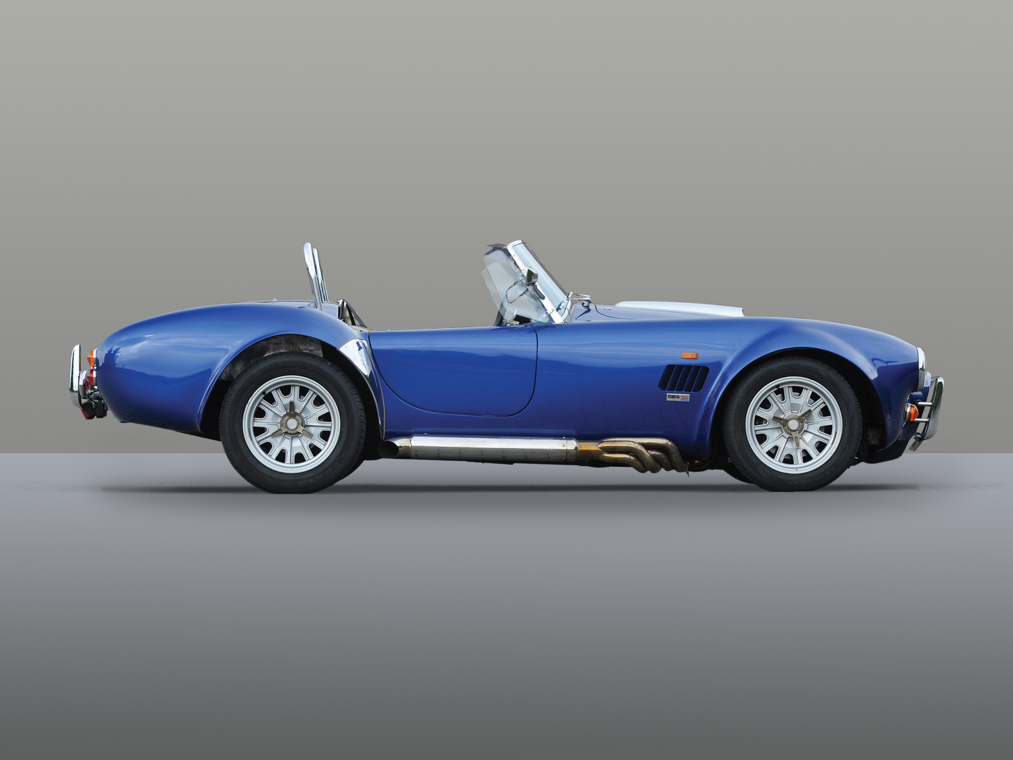 AC COBRA MK IV CRS (CARBON ROAD SERIES) X47 UOM 2001. 5000CC V8 13500 MILES 5 OWNERS FROM NEW .ONE