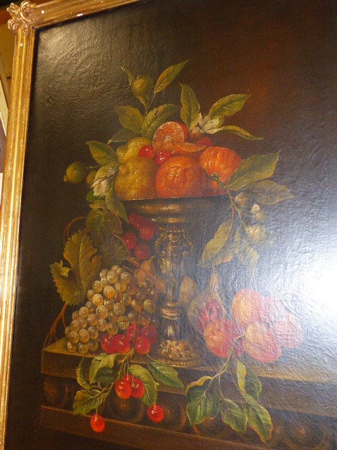 FLEMISH SCHOOL AFTER THE OLD MASTERS. A STILL LIFE OF FRUIT, OIL ON CANVAS. 80 x 60cms. - Image 4 of 7