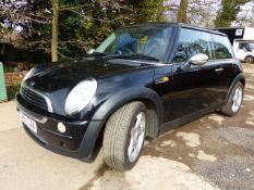 MINI "ONE" 1.6 3 DOOR, LM51 CXA,95000 Miles , MOT UNTIL JAN 2019. A NICE EXAMPLE WITH NUMEROUS