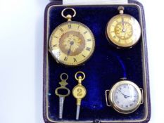 A LATE VICTORIAN LADIES 14K STAMPED MANUAL WOUND OPEN FACE FOB WATCH WITH A GILT DIAL AND ROMAN