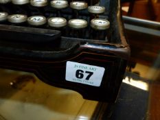 A RARE SALTER STANDARD No9 TYPEWRITER WITH ORIGINAL METAL CASE.