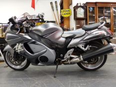 SUZUKI GSX1300 HAYABUSA- WP09OOV- EXCELLENT CONDITION- ONE OWNER FROM NEW