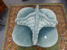 A VICTORIAN STYLE FOUR PART CONVERSATION SEAT WITH BUTTON BACK. H.105cms. Dia.180cms.